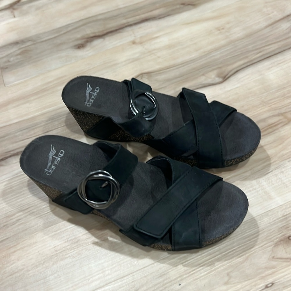 Dansko Women’s Susie Platform Wedge Sandal
